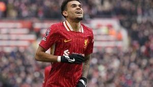 中国米兰-记者：在对迪亚斯6750万欧报价被拒后，拜仁将提出更高报价