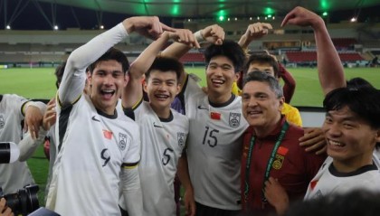 中国米兰-外紧内松！安东尼奥让中国U23“快乐足球”进行到底！