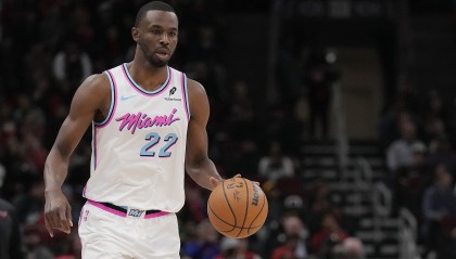 米兰体育平台-美记：若能得到有影响力的球员&amp;28年之前的首轮 热火愿意卖维金斯